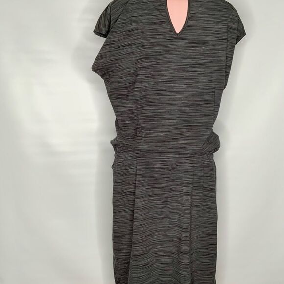 MEC dress‎ for outdoor lovers. - Picture 8 of 11